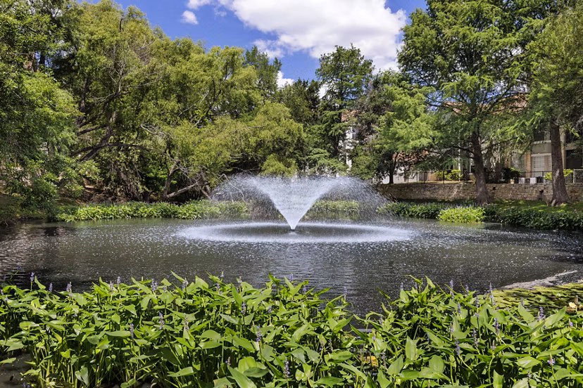 Recreational Area at Boulevard at Town Lake Apartments