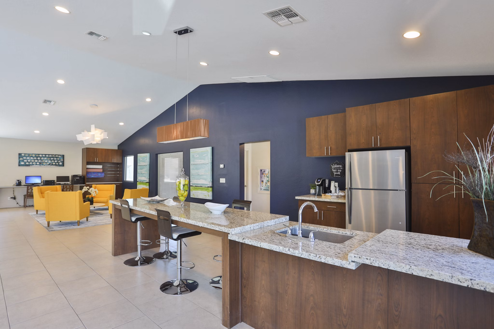 Clubhouse featuring elegant modern design at Highland Park Apartments