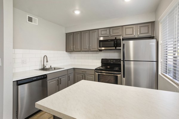 kitchen at Highland Park Apartments