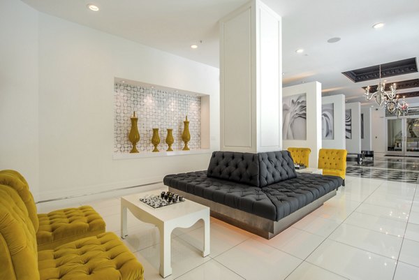 Elegant clubhouse with modern decor at WaterWall Place Luxury Apartments in Houston