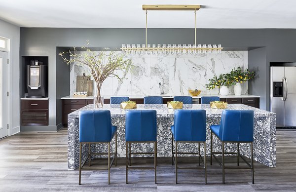 Elegant clubhouse with cozy seating and modern decor at Solis SouthPark Apartments