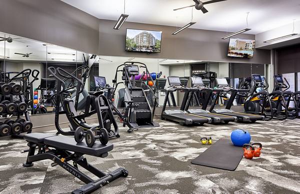 fitness center at Solis SouthPark Apartments                                   