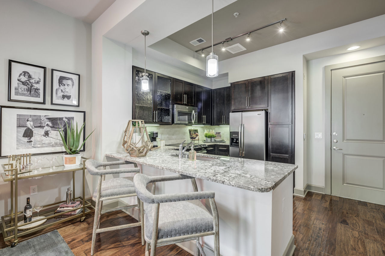 Alara Uptown Luxury Apartments Dallas Tx 12 of 12