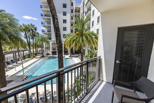 Expansive patio with outdoor seating at 2 Bayshore Apartments