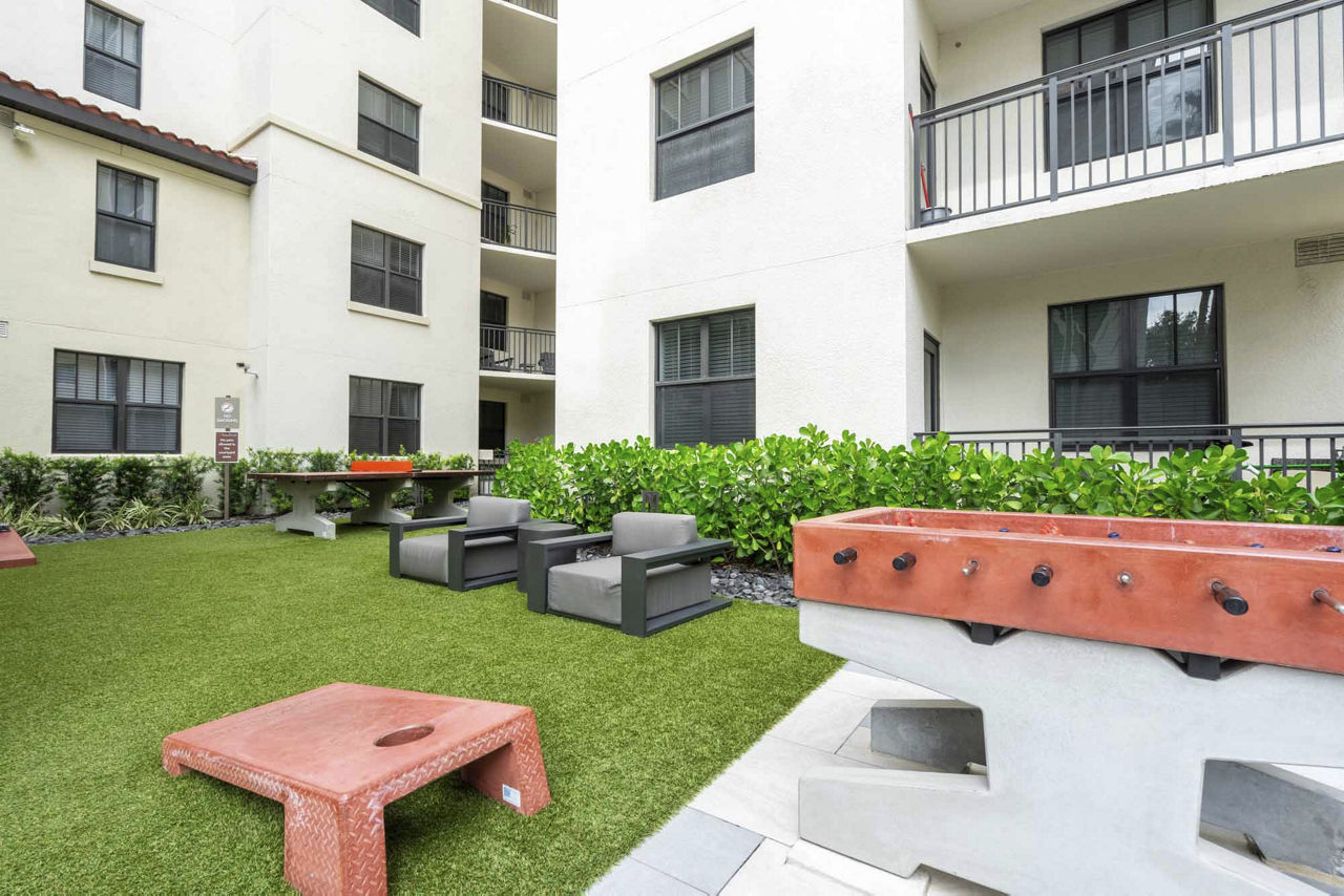 2 Bayshore Luxury Waterfront Apartments Tampa Fl 9 of 12