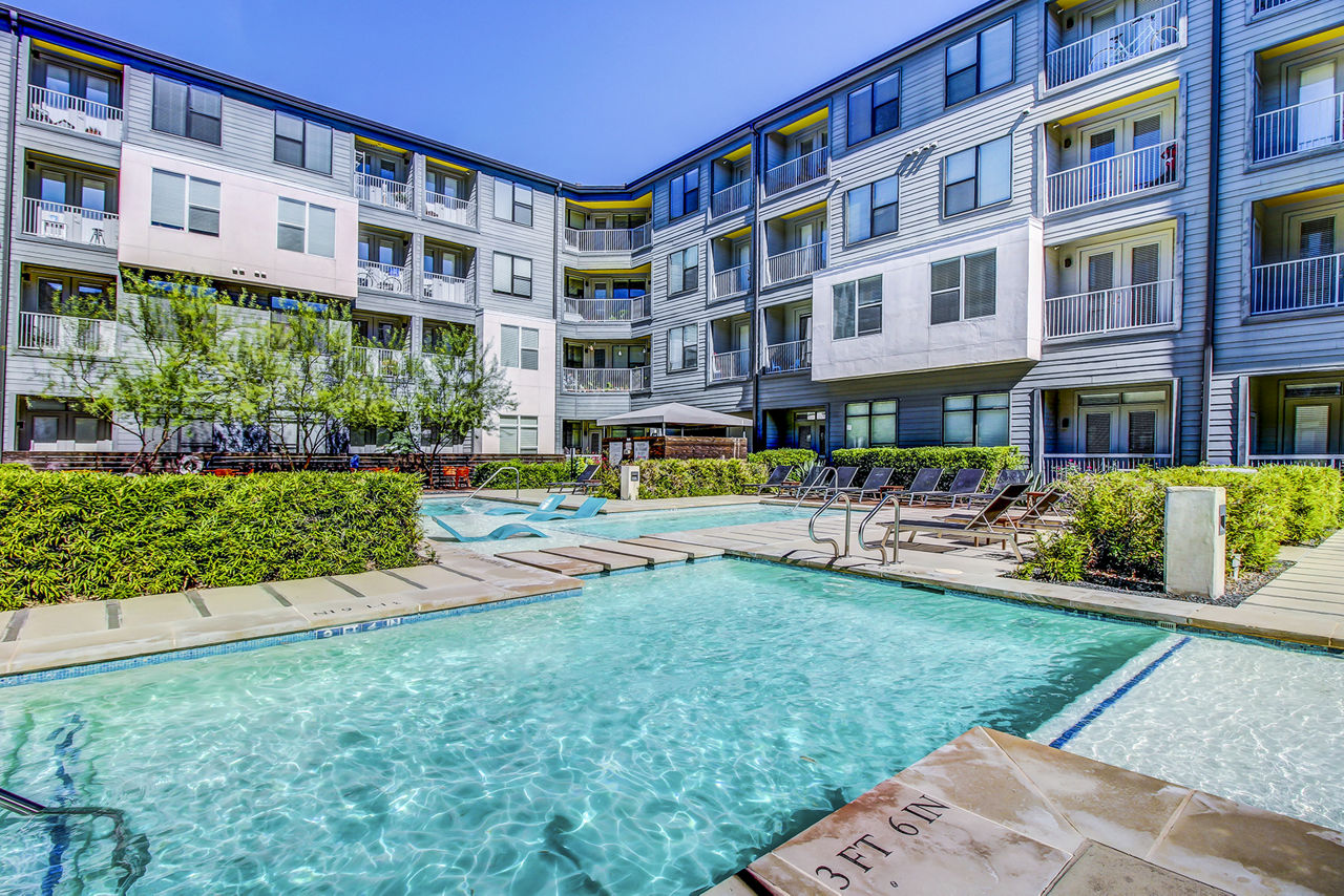 Elan East Apartments Austin Tx 3 of 12