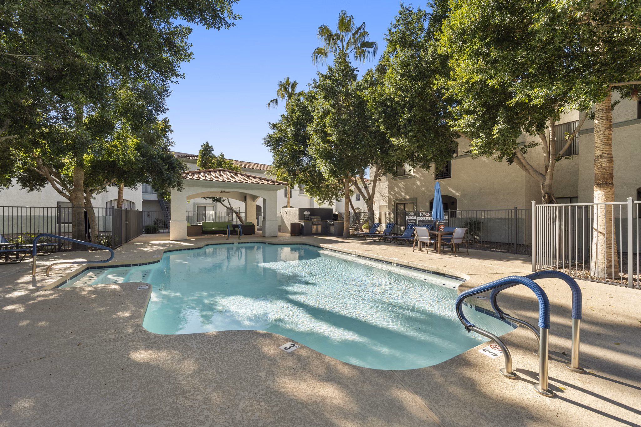 pool at Haven at Towne Center Apartments