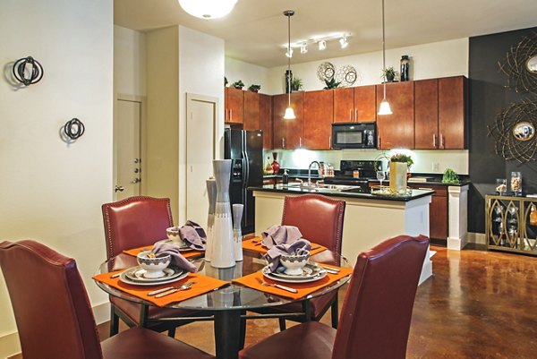 dining room at Sawyer Heights Lofts Luxury Apartments
