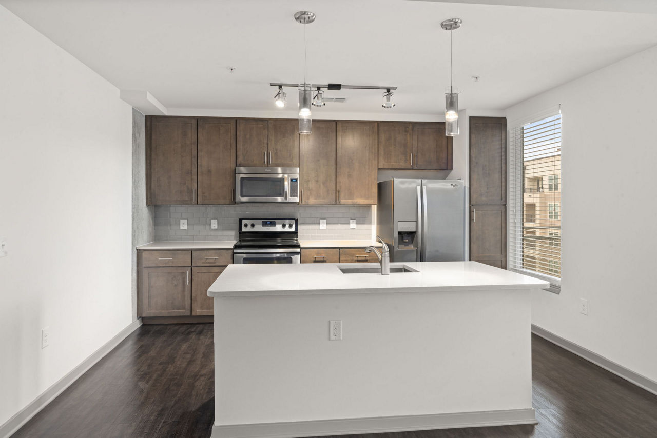 The Devon Apartments 14 of 30