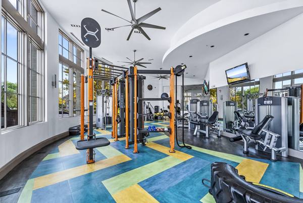 fitness center at Harbor Pointe Apartments