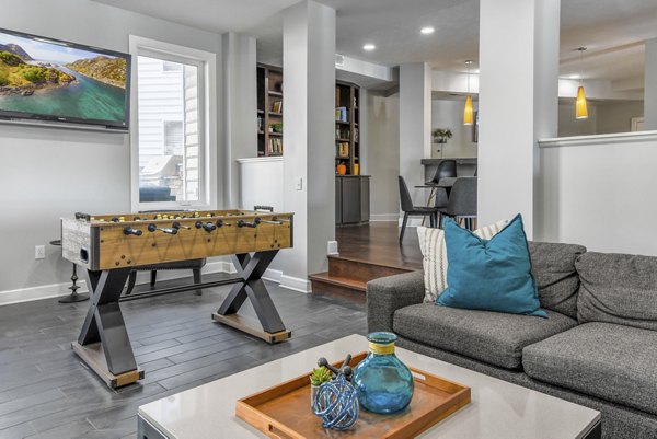clubhouse game room at Kenyon Square Apartments