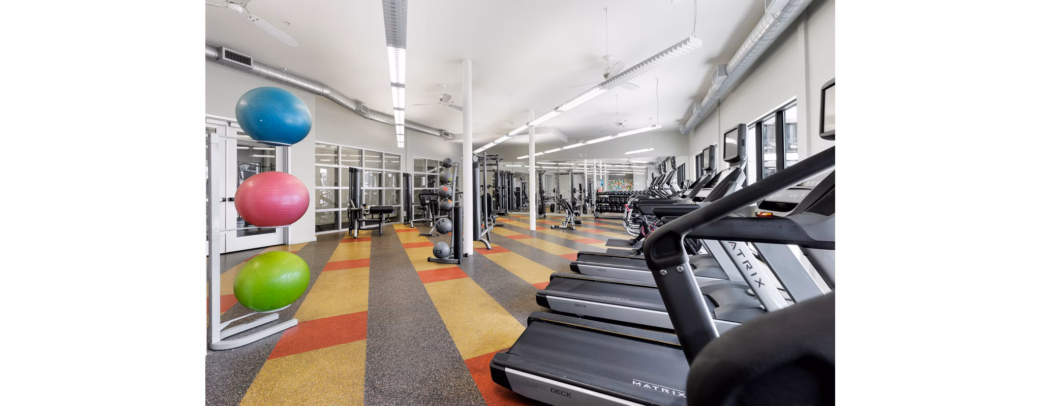 fitness center at Corazon Apartments 