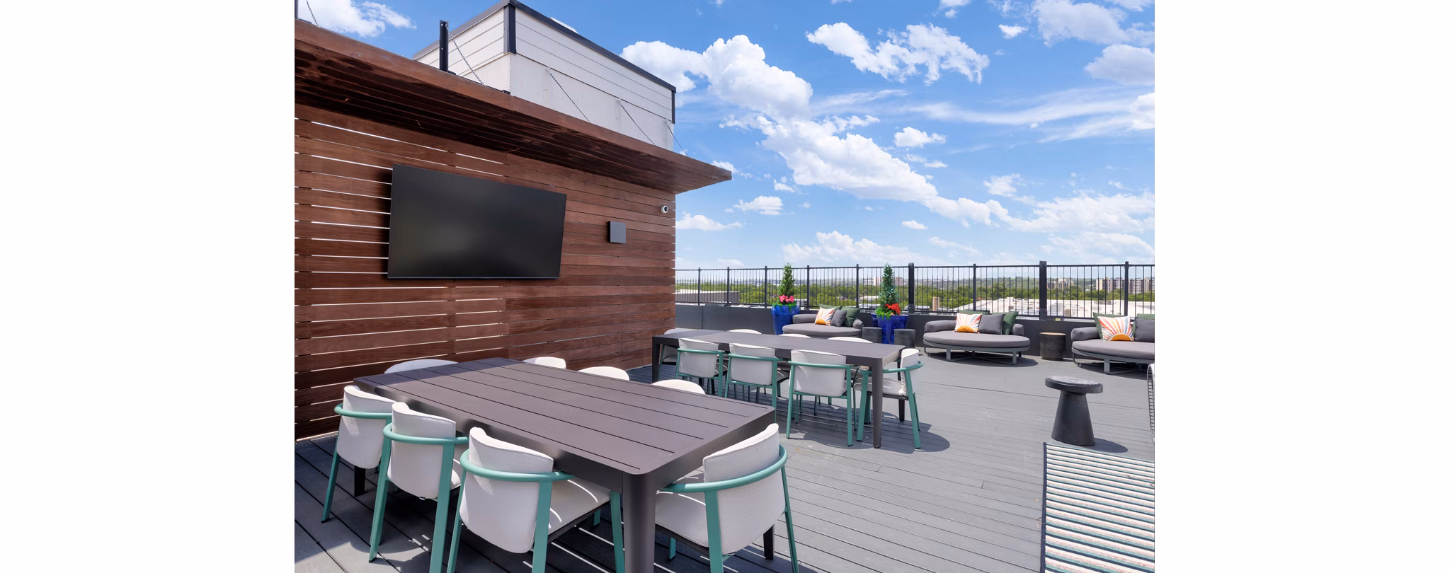 grill area at Corazon Apartments 