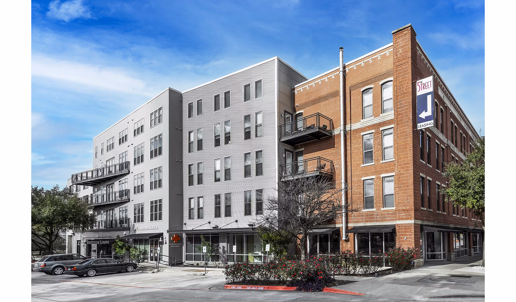 5th Street Commons: Charming of luxury apartments in downtown Austin
