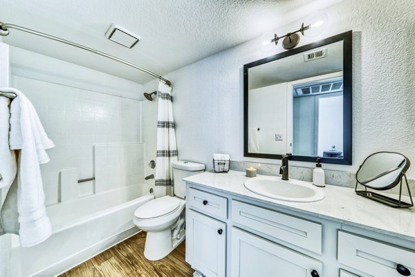 bathroom at Be Mesa Apartments