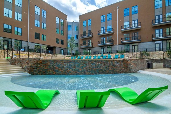 pool at River House Apartments
