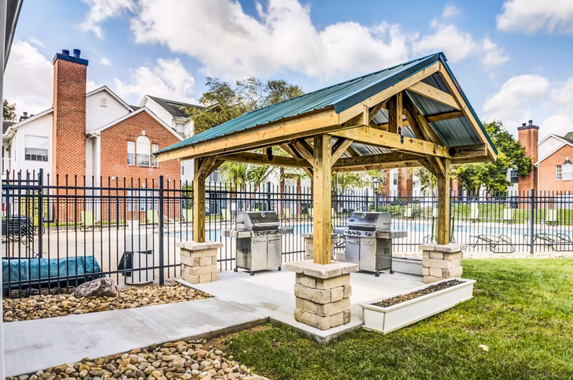 grill area at Christina Mill Apartments