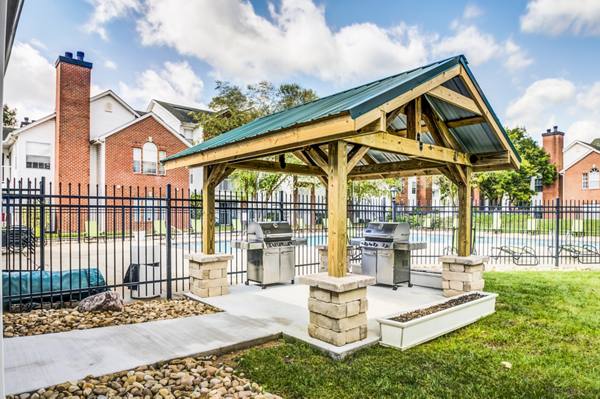 grill area at Christina Mill Apartments