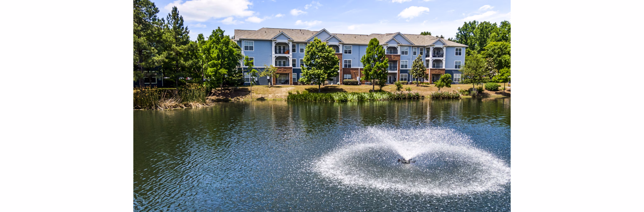 Columns at Wakefield: Classic brick luxury apartments in a tranquil Raleigh neighborhood