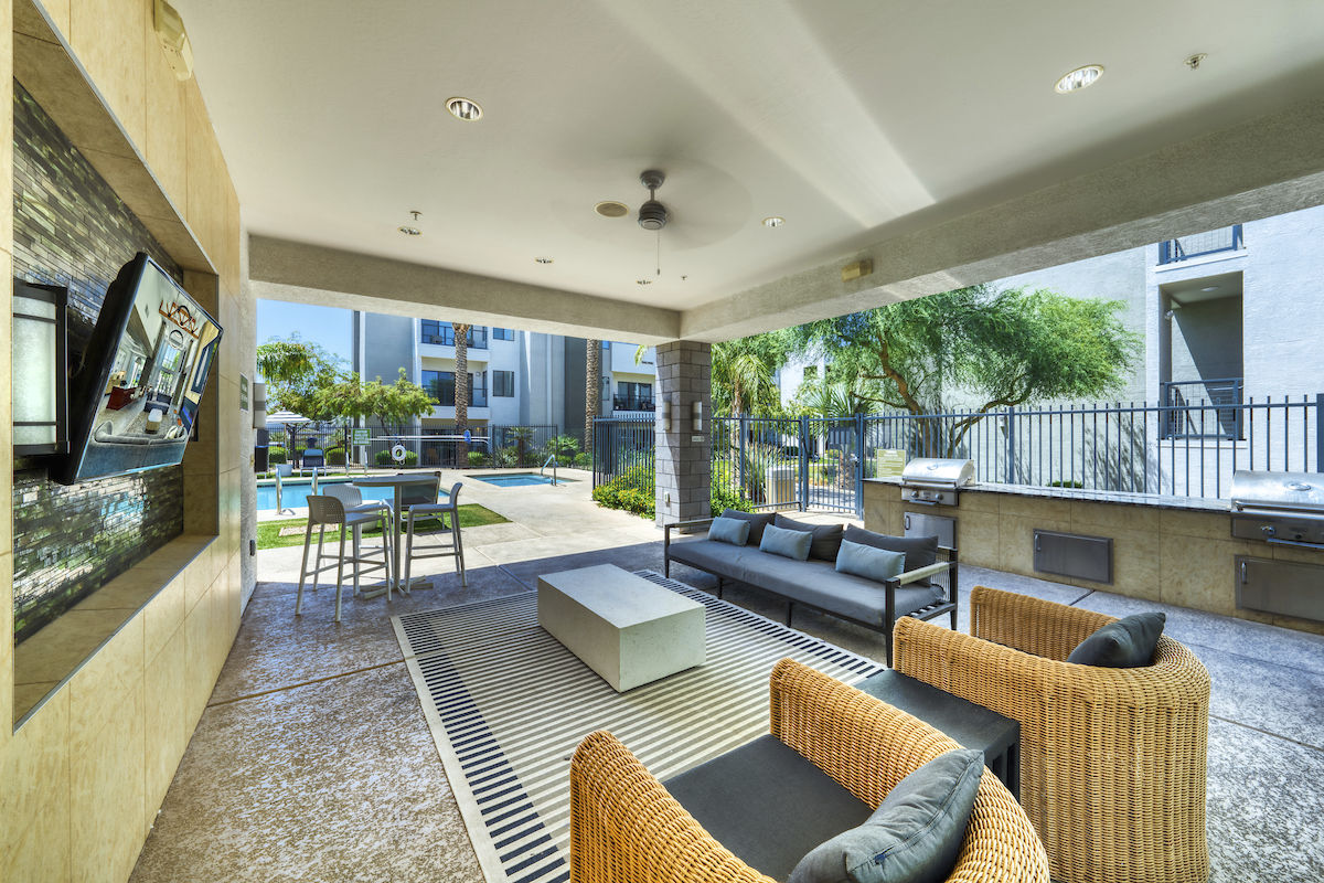Seven Luxury Apartments Phoenix Az 8 of 12
