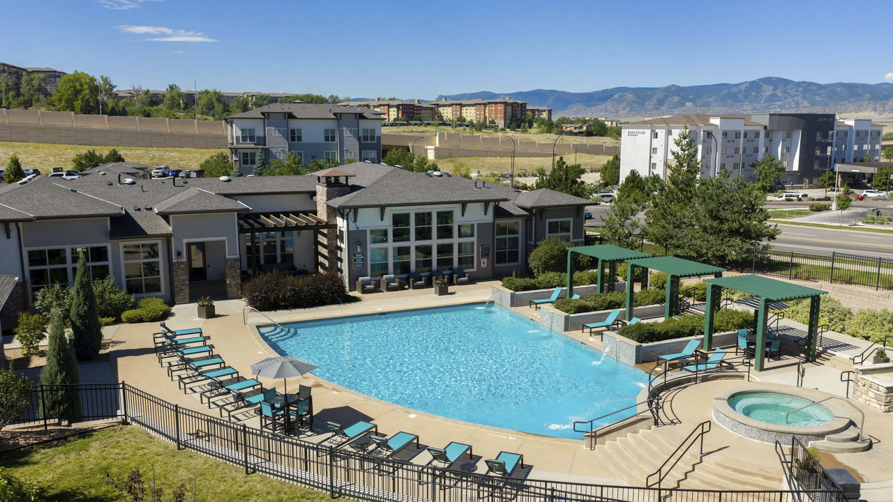 Hiline At Littleton Commons Apartments Littleton Co 2 of 12