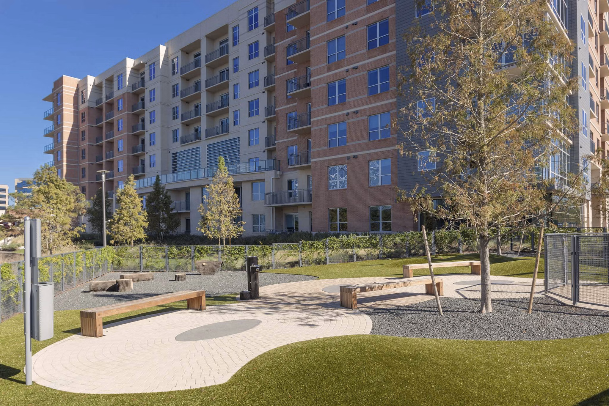 Off-leash dog park at One Lakes Edge, luxury apartments offering pet-friendly amenities