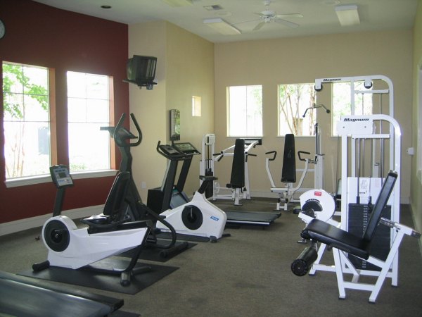 Fitness center with modern equipment at Reserve at Fountain Lake Apartments