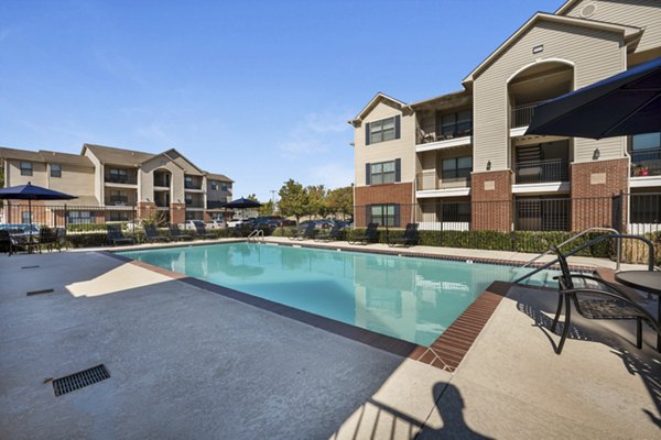 pool at Tinker on Forty8 Apartments