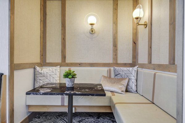 clubhouse at Waterford Cherry Creek Apartments
