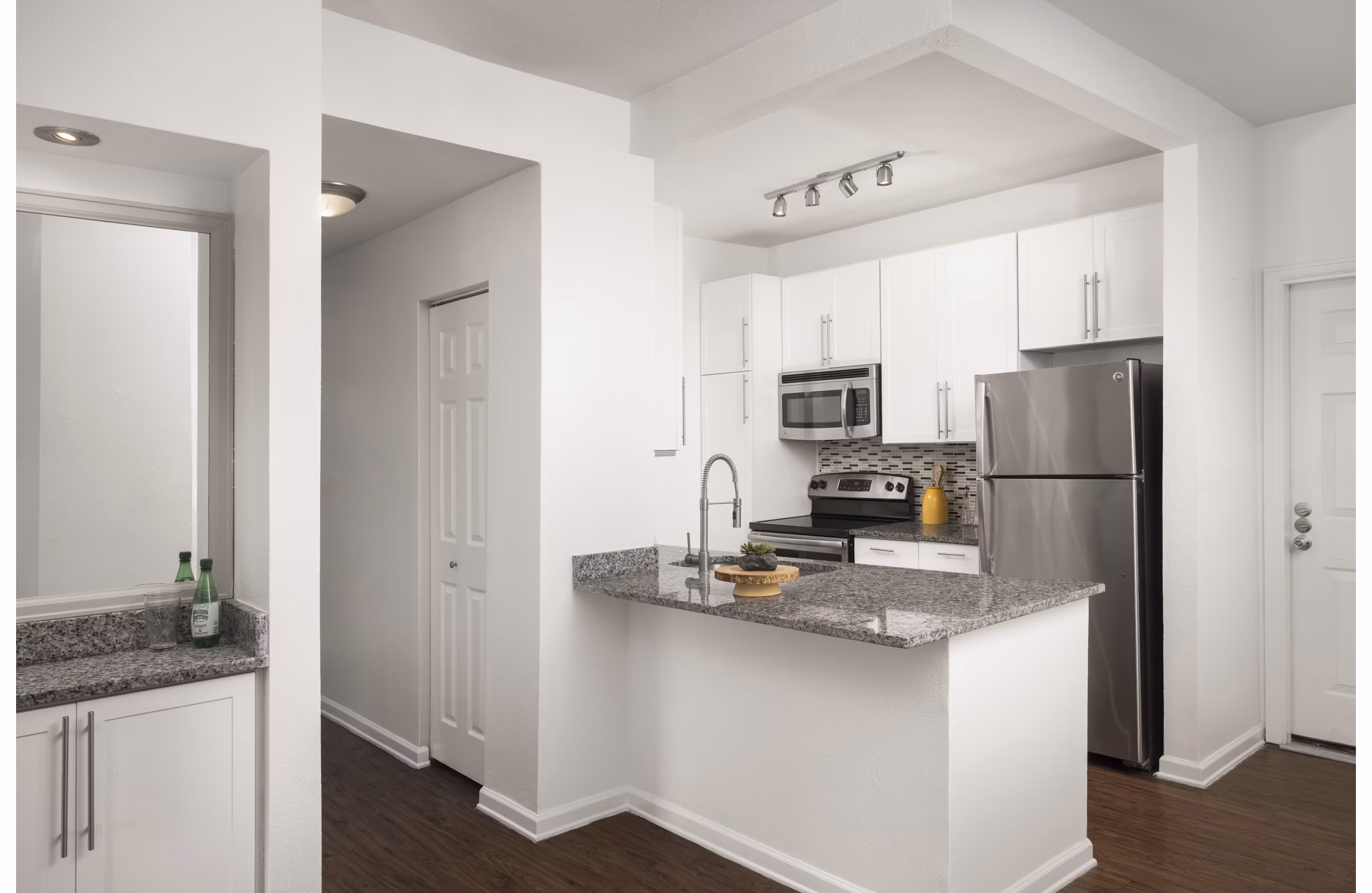 Kitchen at Waterford Cherry Creek Apartments