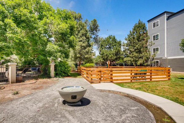 recreational area at The View on 26th Apartments