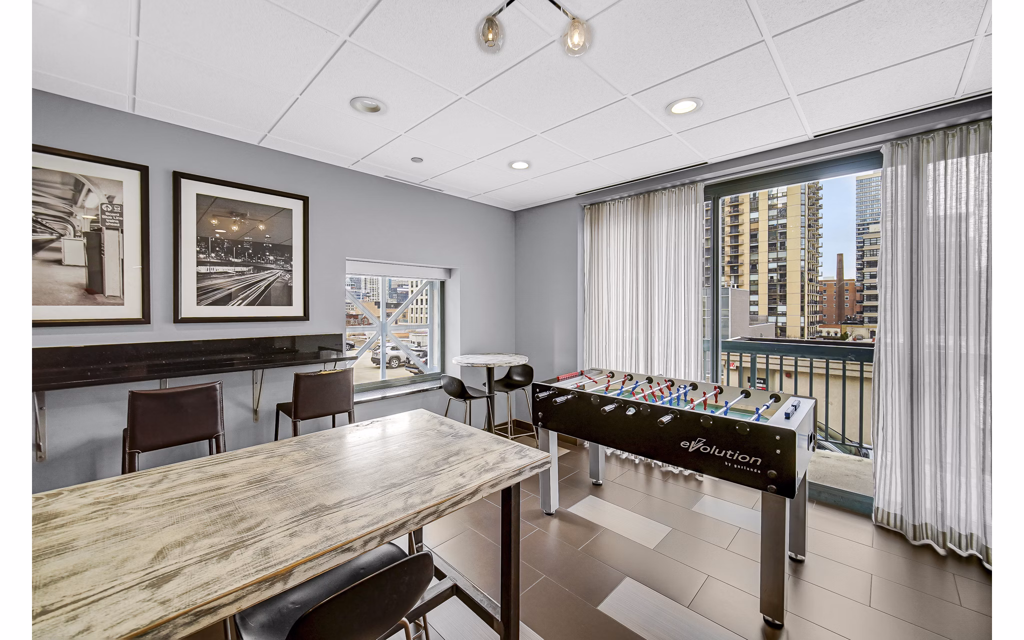 clubhouse at One Superior Place Apartments