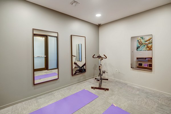 fitness center at Cielo Apartments 