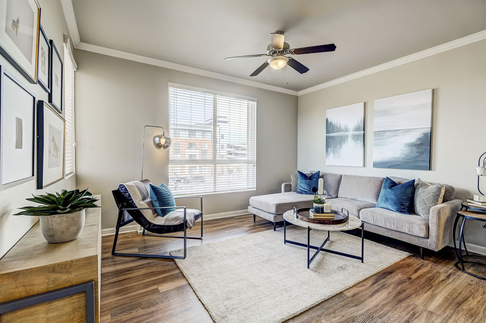 living room at Cielo Apartments 