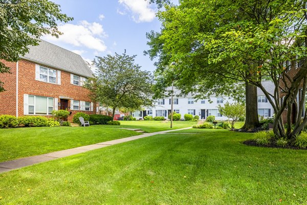 Village at Fox Point: Elegant building at luxury apartments in tranquil residential area