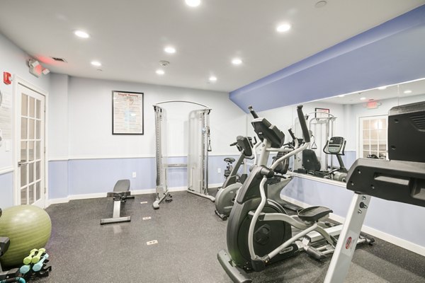 fitness center at The Hawthorne Apartments