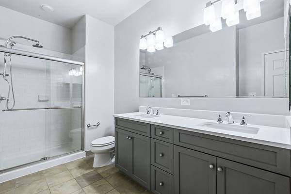 at 1000 Jefferson Street Apartments