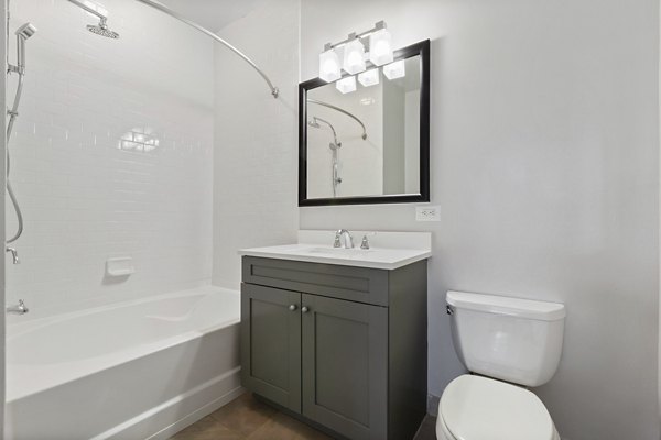 bathroom at 1000 Jefferson Street Apartments