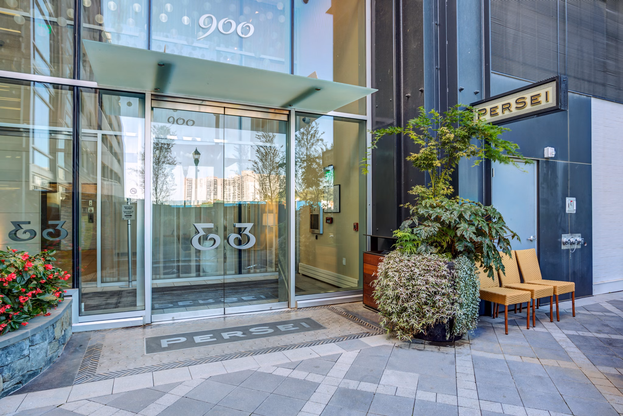 PerSei at Pike & Rose: Stylish apartment building in North Bethesda