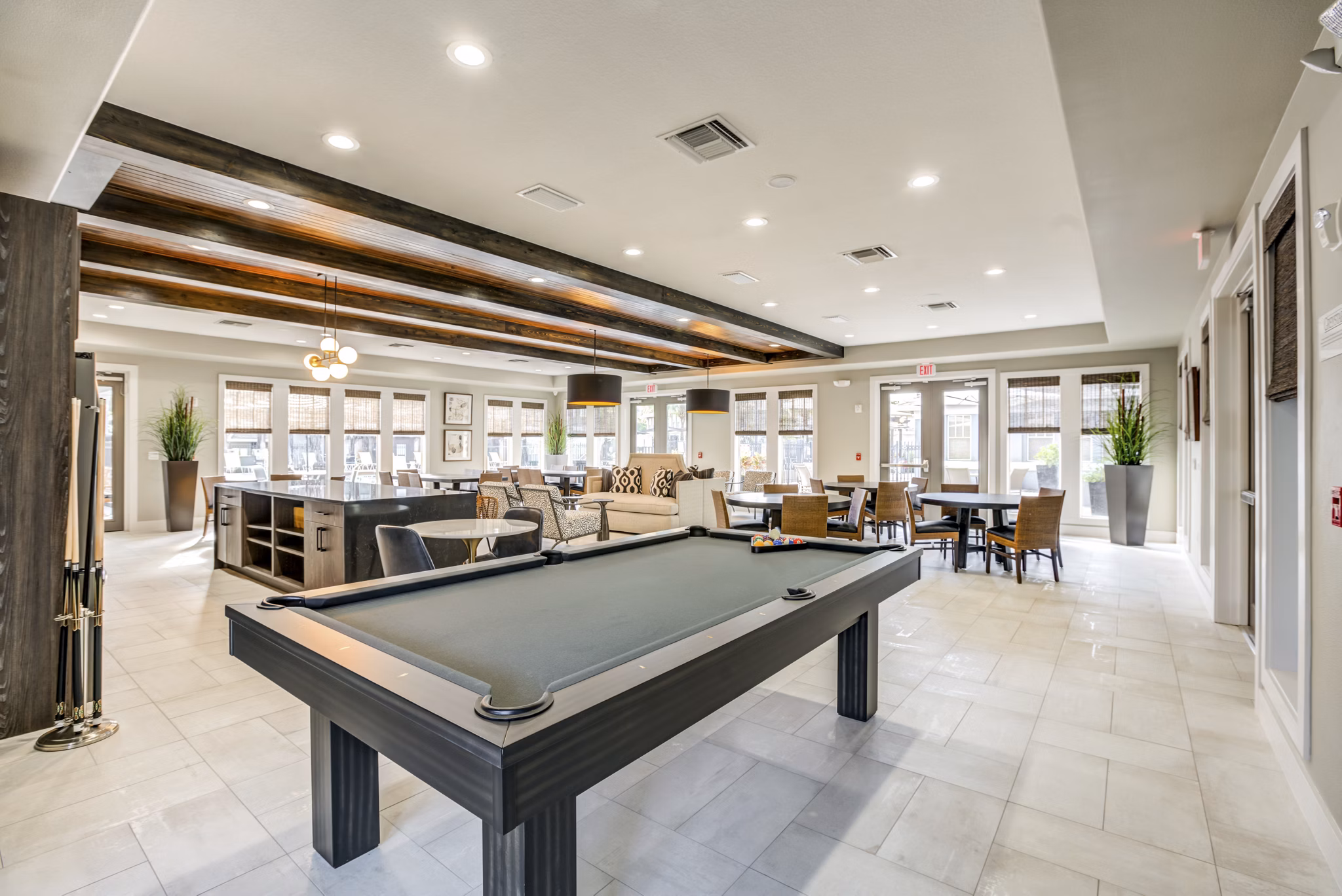 clubhouse at Parks @ Hunter`s Creek Apartments