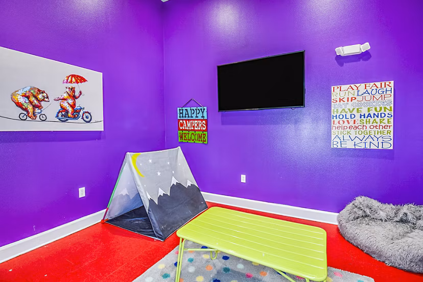 day care center at Windermere Cay Apartments
