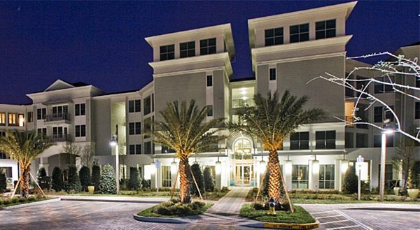 Aqua at Millenia: Luxury high-rise apartments in Orlando