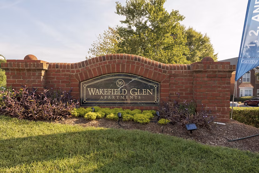 Wakefield Glen: Stylish view of luxury apartments in a vibrant community setting