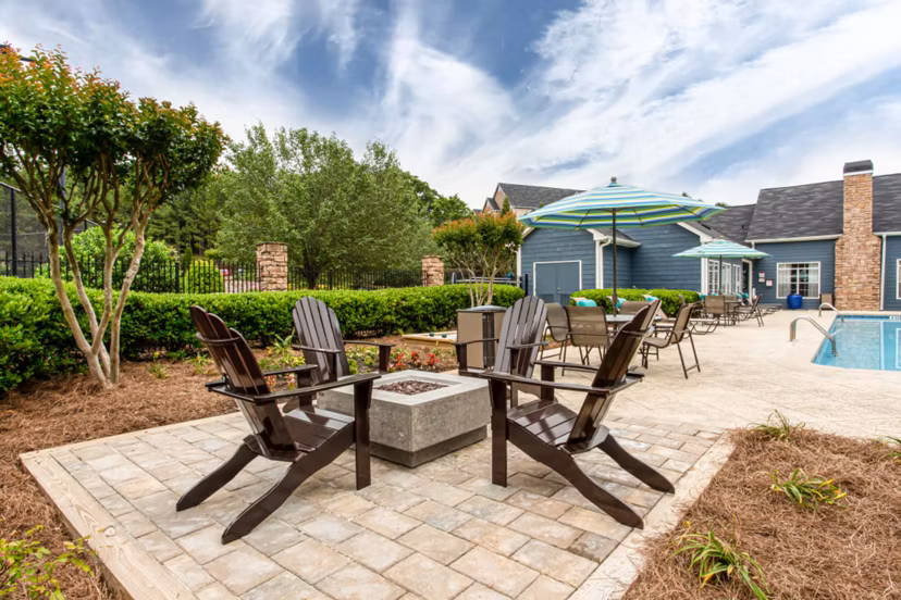 fire pit/patio at Brodick Hill Apartments