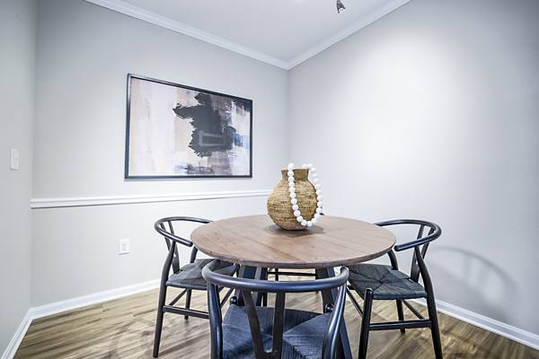 dining room at Tradition at Stonewater Apartments