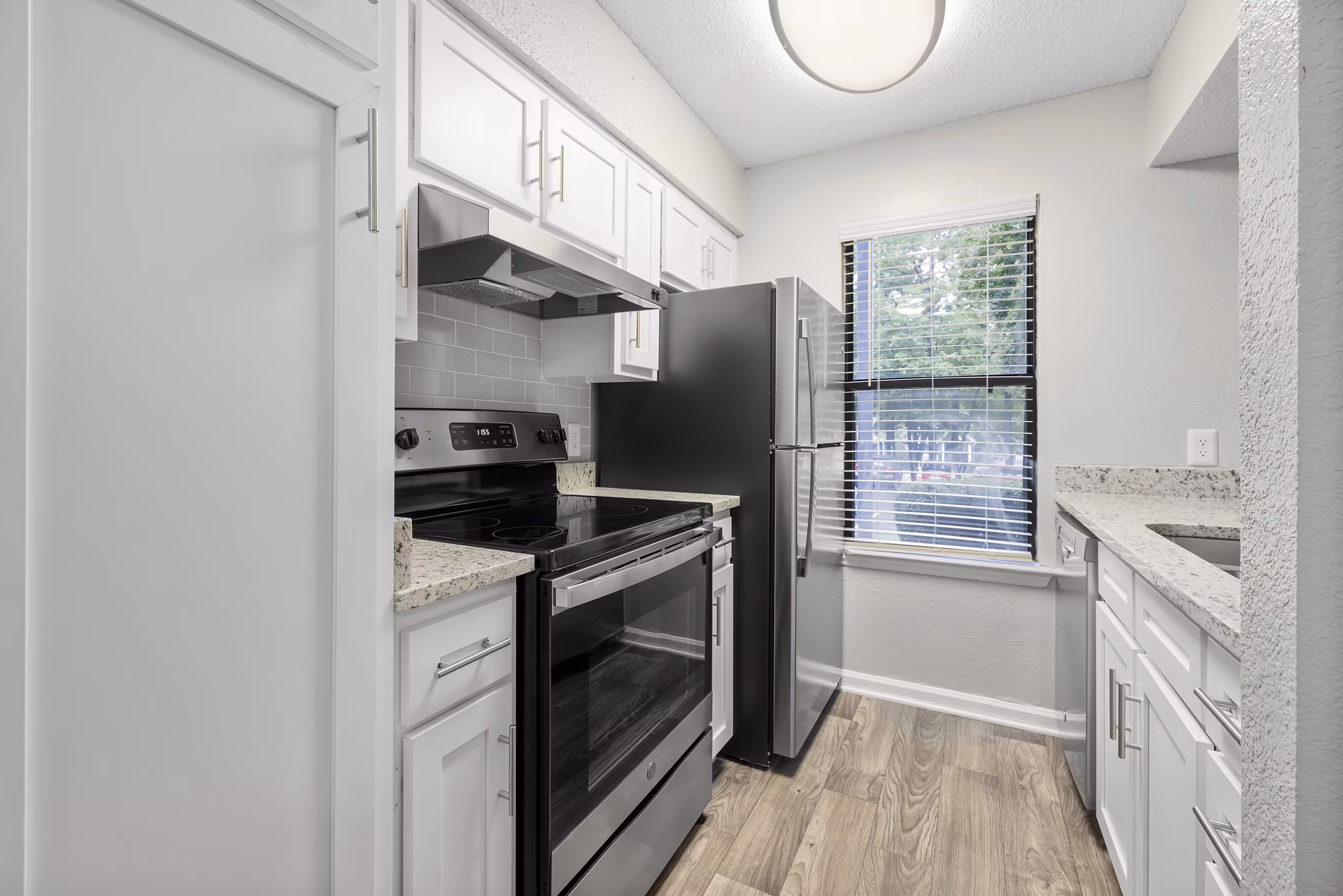 Modern fitness center with state-of-the-art equipment at Sailboat Bay Apartments for active lifestyle enthusiasts