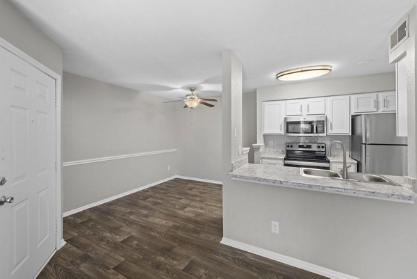 Spacious kitchen with modern appliances in Duraleigh Woods Apartments