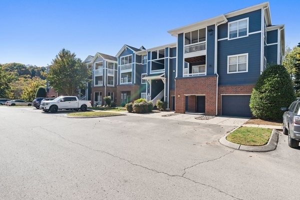 building at Avana Lexington Apartments