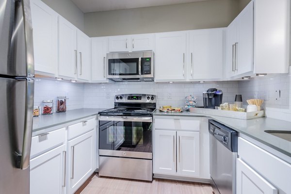 kitchen at Plantation Park Apartments