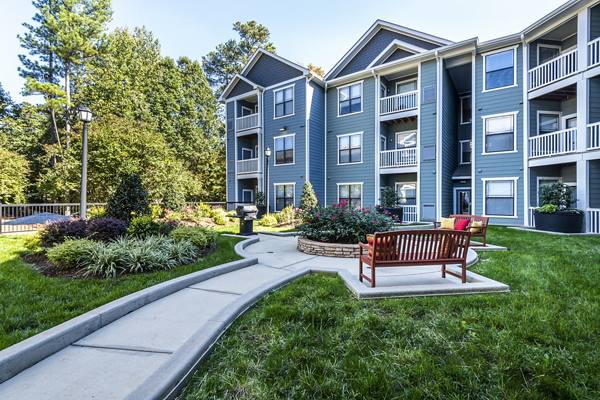 grill area at NorthCity 6 Apartments